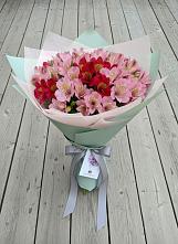 Букет цветов из:  Альстромерии в Бесстрашной