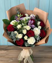 Букет цветов из:  Розы и Альстромерии #REPLACE_PRED# Бесстрашной
