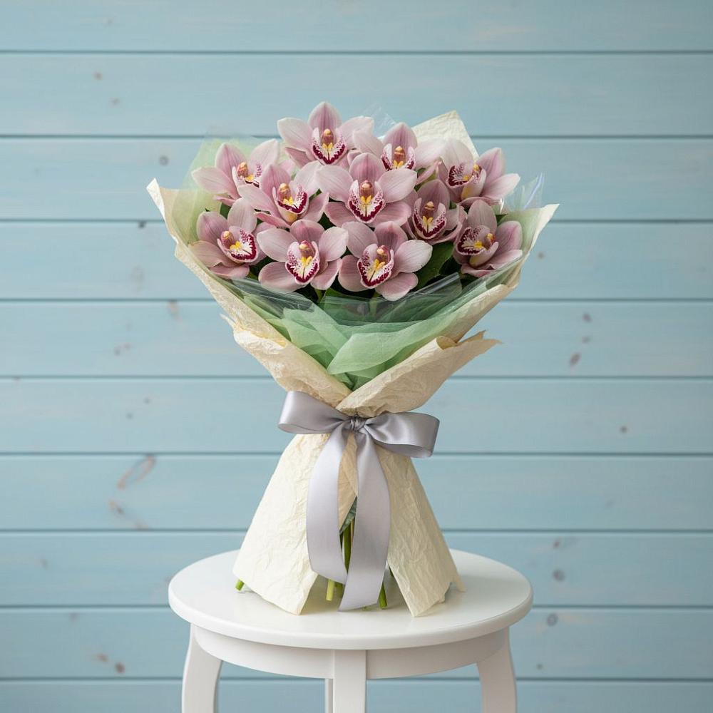 Букет цветов из: Орхидеи и Розы в Бесстрашной