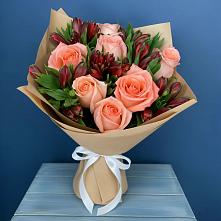 Букет цветов из:  Розы и Альстромерии #REPLACE_PRED# Бесстрашной