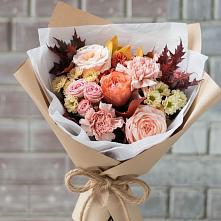 Букет цветов из:  Гвоздики, Хризантемы и Розы в Бесстрашной