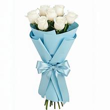 Букет 7 белых роз Проуд в Бесстрашной