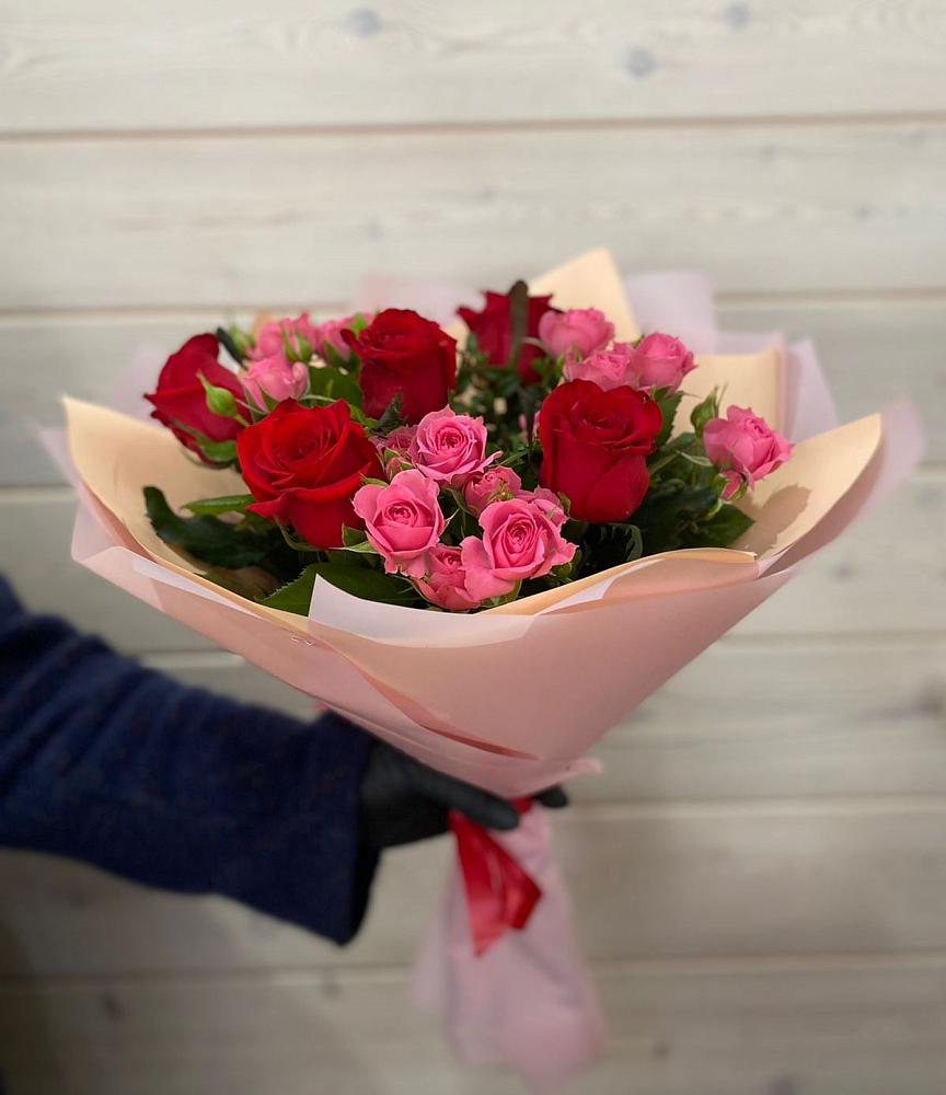 Букет цветов из: Розы в Бесстрашной