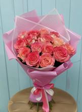 Букет 15 Розовых роз Равель в Бесстрашной